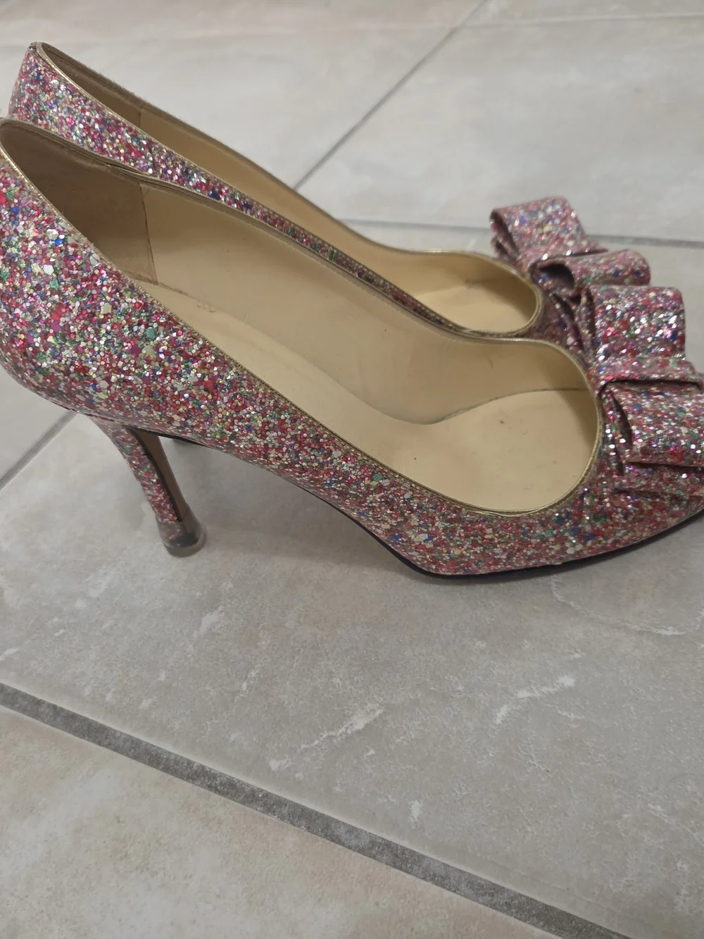 Kate Spade - Krysta Glitter Pumps w/Bow - Size 8